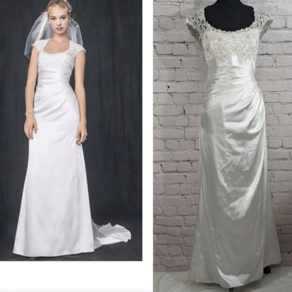 DAVID'S BRIDAL Ivory Charmeuse wedding dress with lace keyhole back - Picture 1 of 16